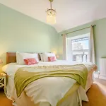 Ferienhaus 6 Bed In Sz481 *